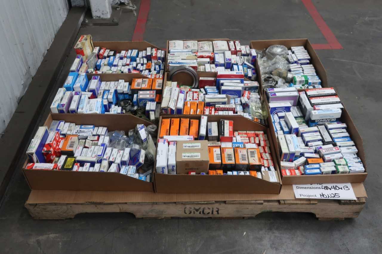 PALLET OF ASSORTED BEARINGS - BEARINGS