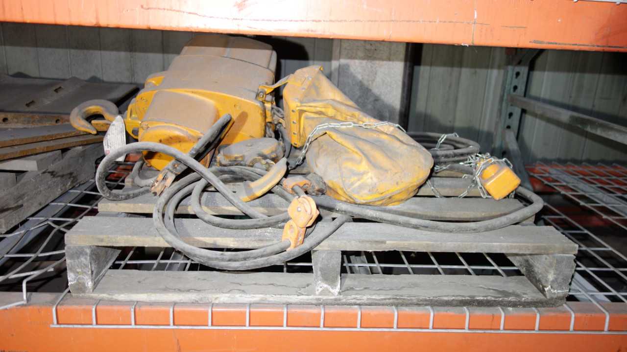 INGERSOLL RAND SP3-020H 115V-AC ELECTRIC HOIST - LIFTING EQUIPMENT