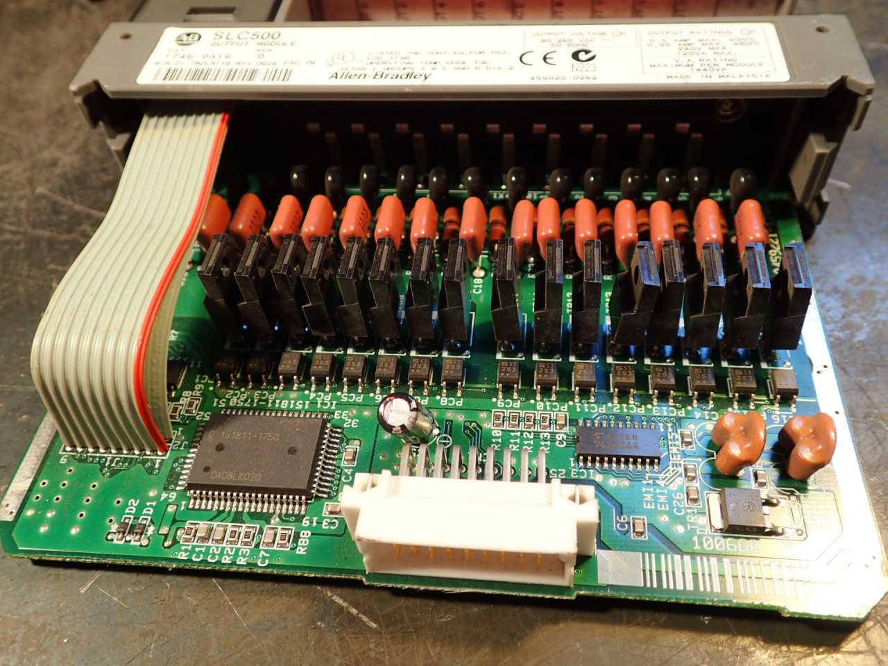Allen Bradley SLC-500 1746-OA16 Ser D Output Module: 1746-0A16, Triac - AUTOMATION & CONTROLS