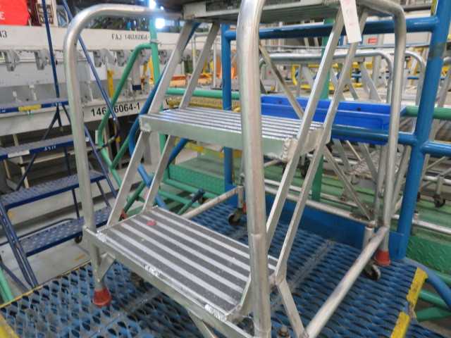 Aluminum Step on Wheels - MISCELLANEOUS