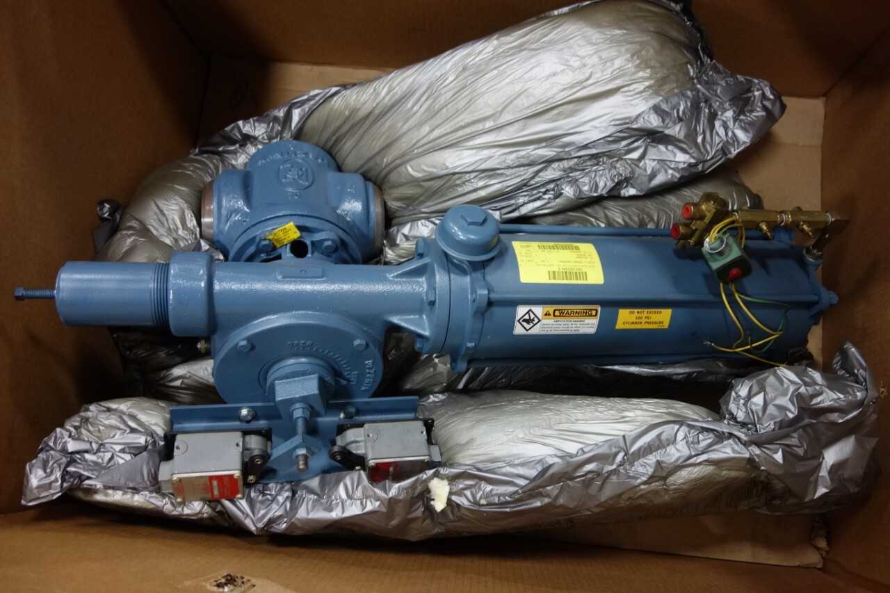 DEZURIK 4"- 20" ECCENTRIC VALVE WITH CYLINDER ACTUATOR - VALVES DEZURIK 4"- 20" ECCENTRIC VALVE WITH CYLINDER ACTUATOR - VALVES