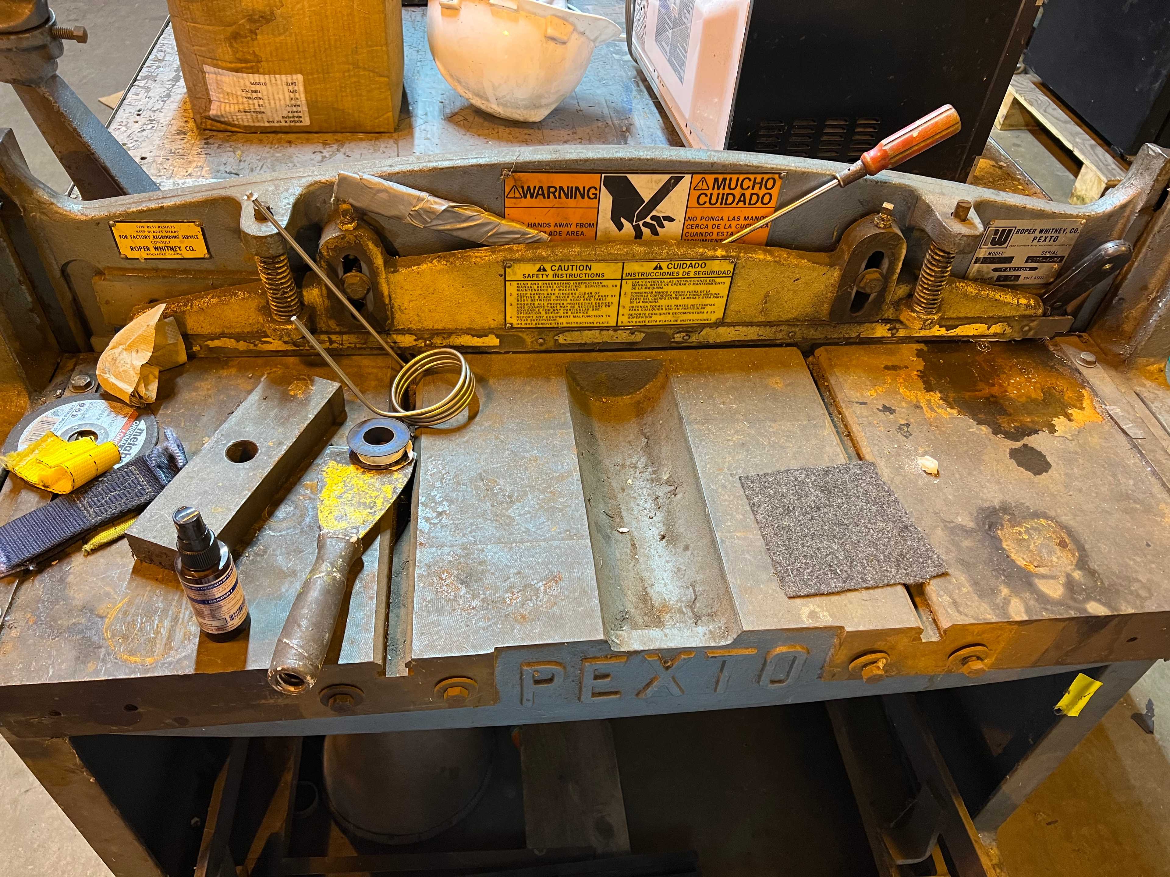 TABLE WITH PREXTO BRAKE AND ROLL FORMER - MACHINING ACCESSORIES & TOOLING