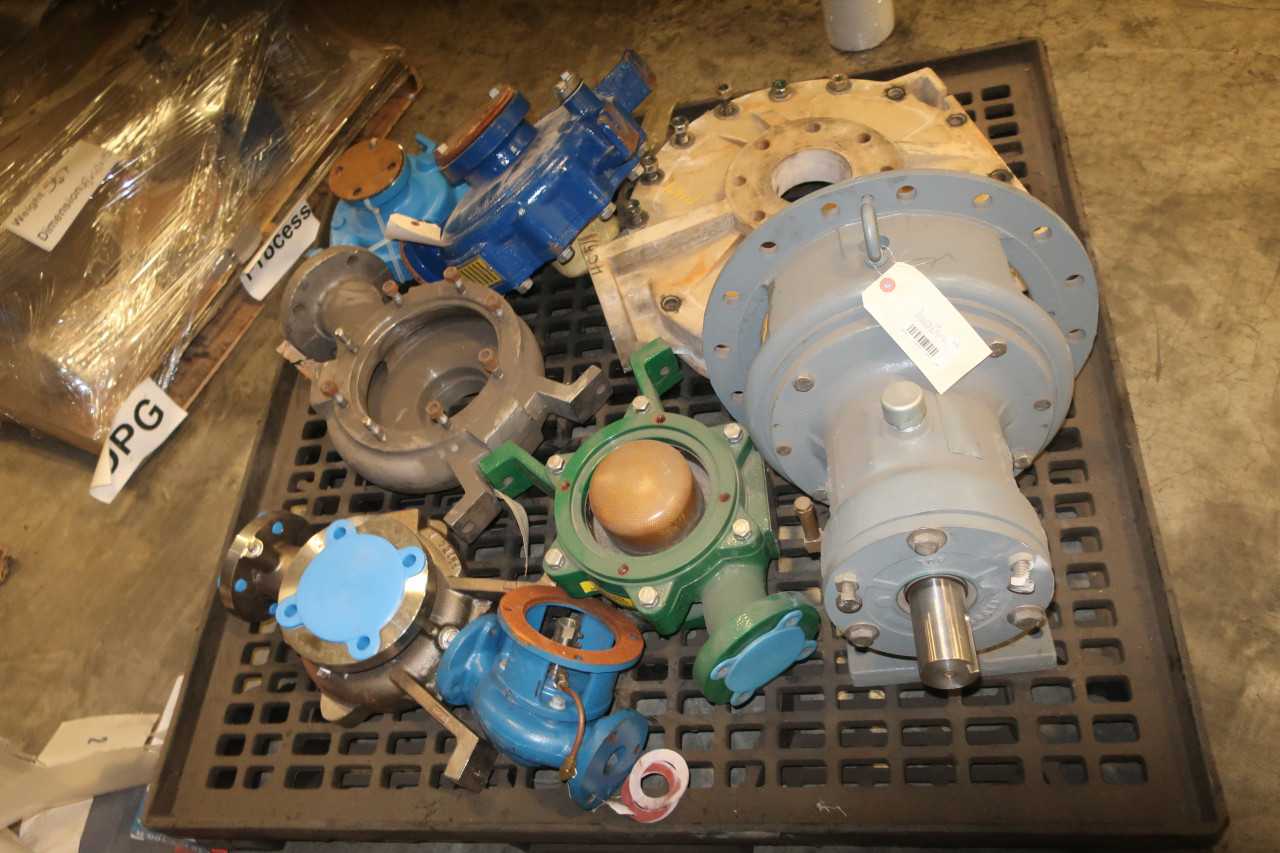 1 PALLET OF ASSORTED PUMP PARTS - PUMPS