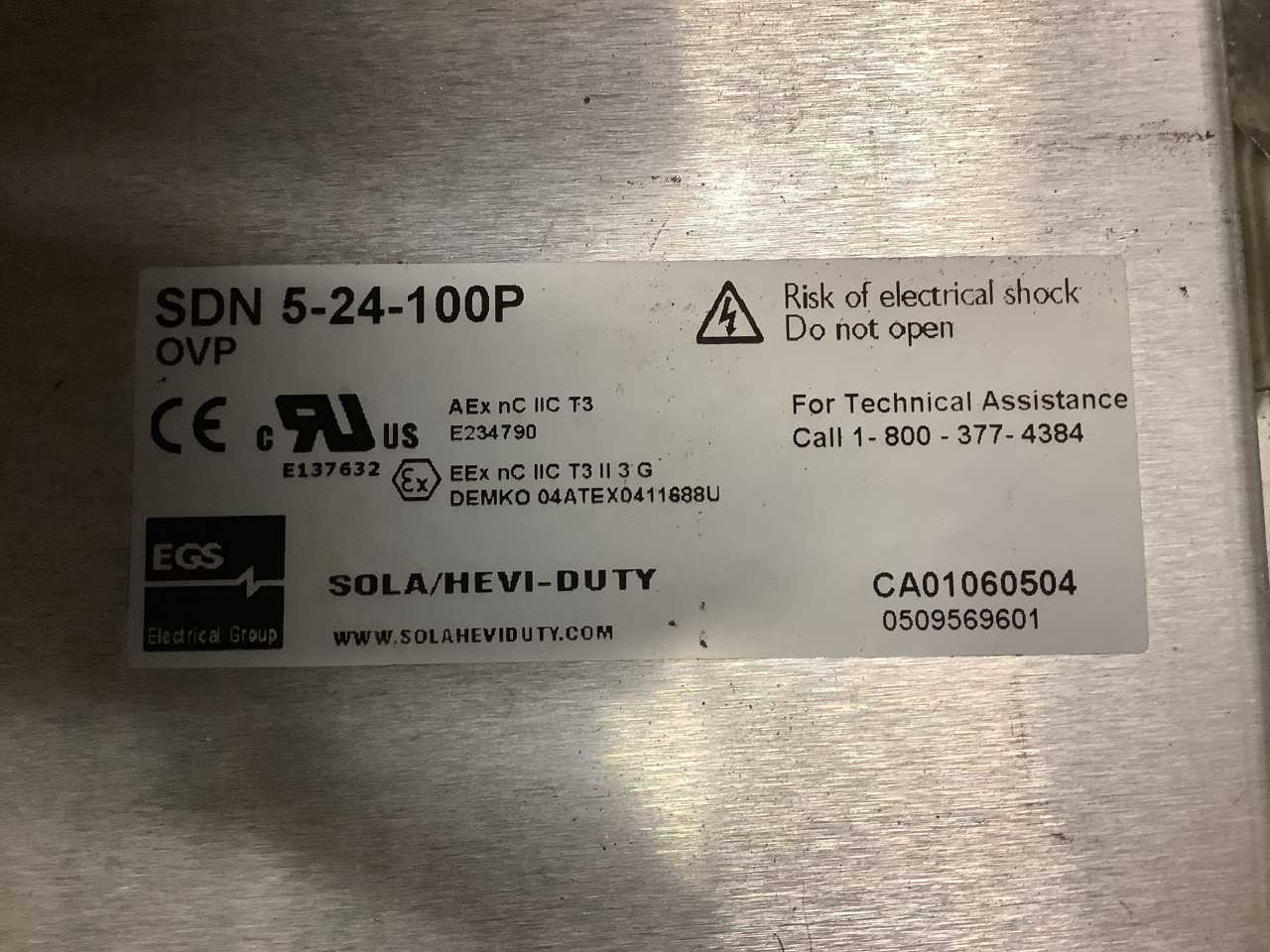 Lot of 15 SOLA SDN 5-24-100P Power Supply - ELECTRICAL COMPONENTS