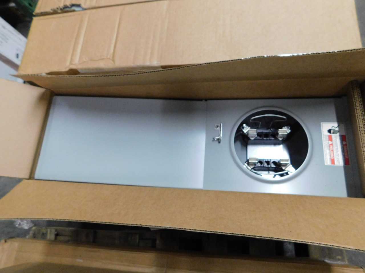 Lot of 2 Power Outlet Panels - ELECTRICAL COMPONENTS