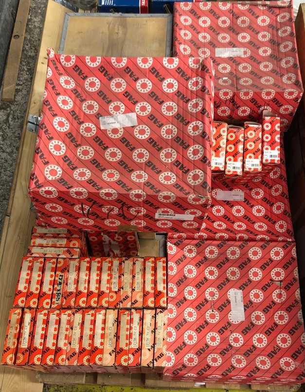1 pallet of assorted bearings - BEARINGS