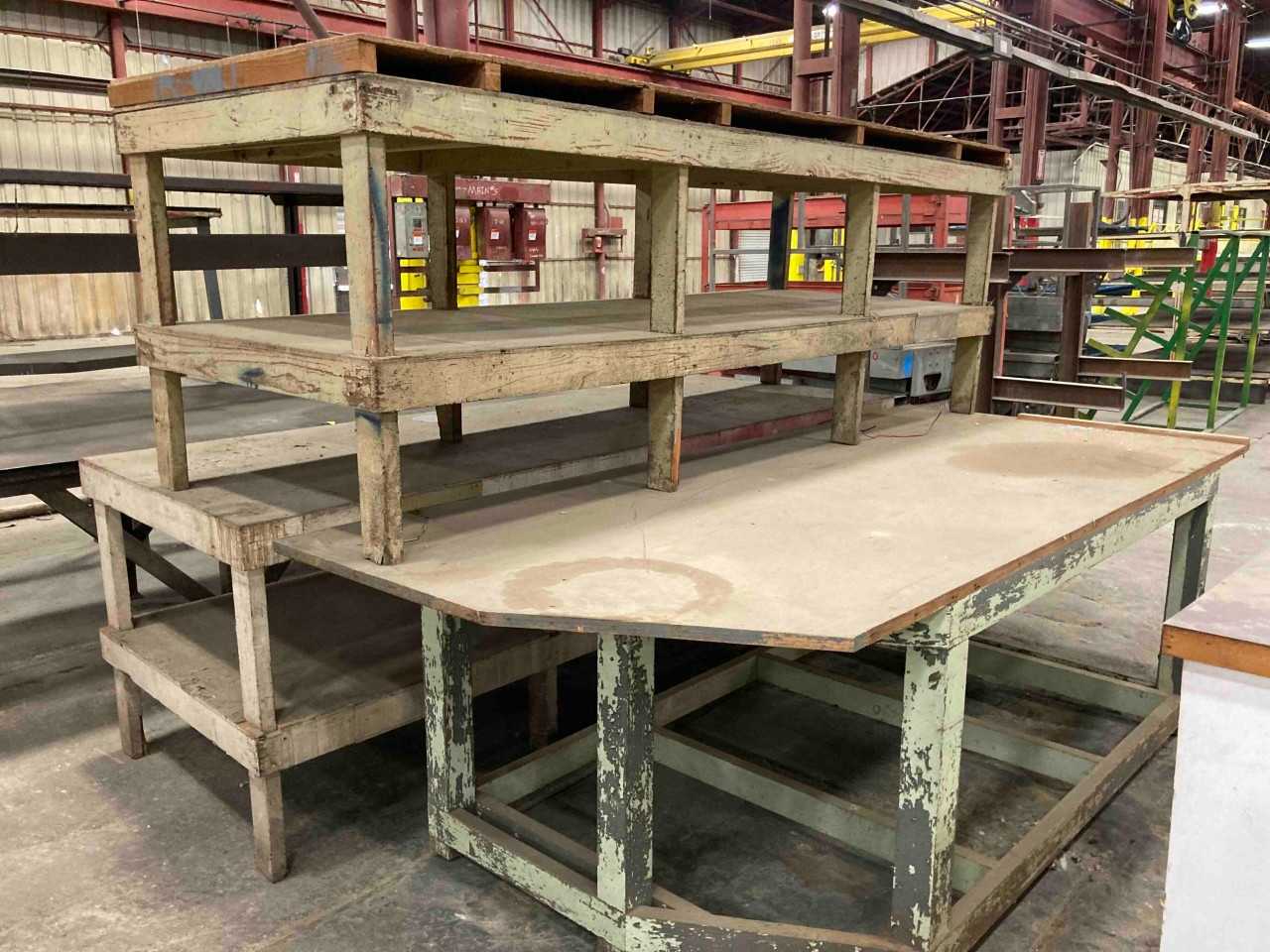 3 work benches - PLANT & FACILITY
