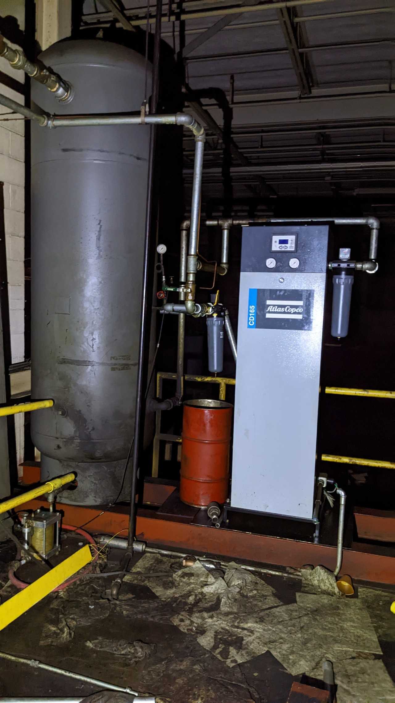 ATLAS COPCO DRYER AND TANK - PROCESS EQUIPMENT
