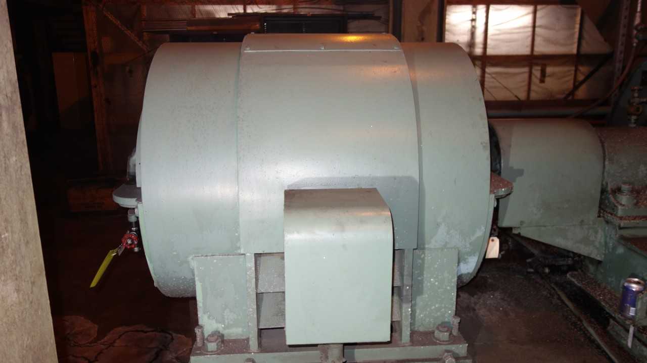 LOT OF 2 ASSORTED WESTINGHOUSE 2300V-AC INDUCTION MOTOR - ELECTRIC MOTORS