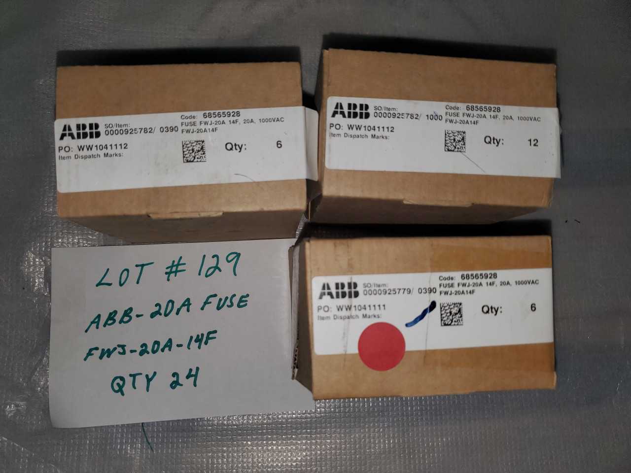 ABB-20A FUSE FWJ--14F QTY. 24 - FUSE BLOCKS ABB-20A FUSE FWJ--14F QTY. 24 - FUSE BLOCKS