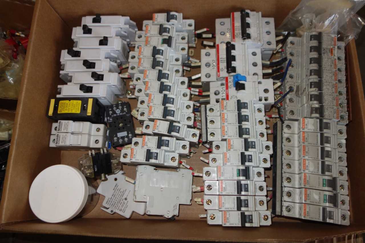 5 PALLETS OF ASSORTED ELECTRICAL, FUSES, CIRCUIT BREAKERS, HARDWARE, PCB BOARDS - ELECTRICAL COMPONENTS