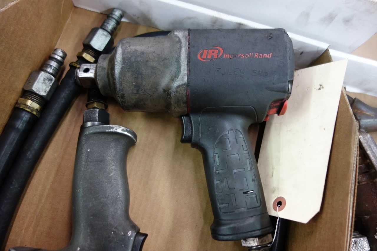 LOT OF 2 INGERSOLL-RAND IMPACT WRENCHES - PNEUMATIC POWER TOOL