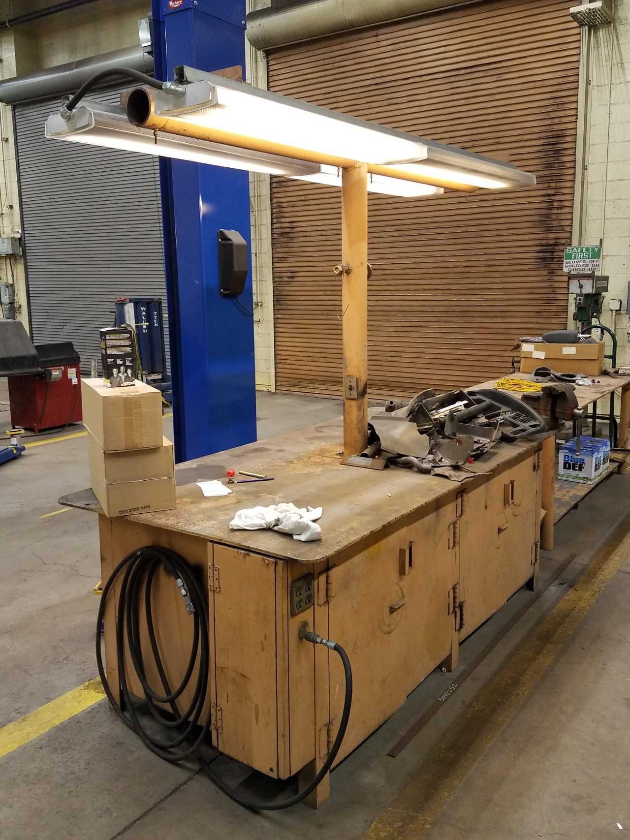 8' x 4' steel work table with Wilton 6" vise and fluorescent lighting - LIGHTING