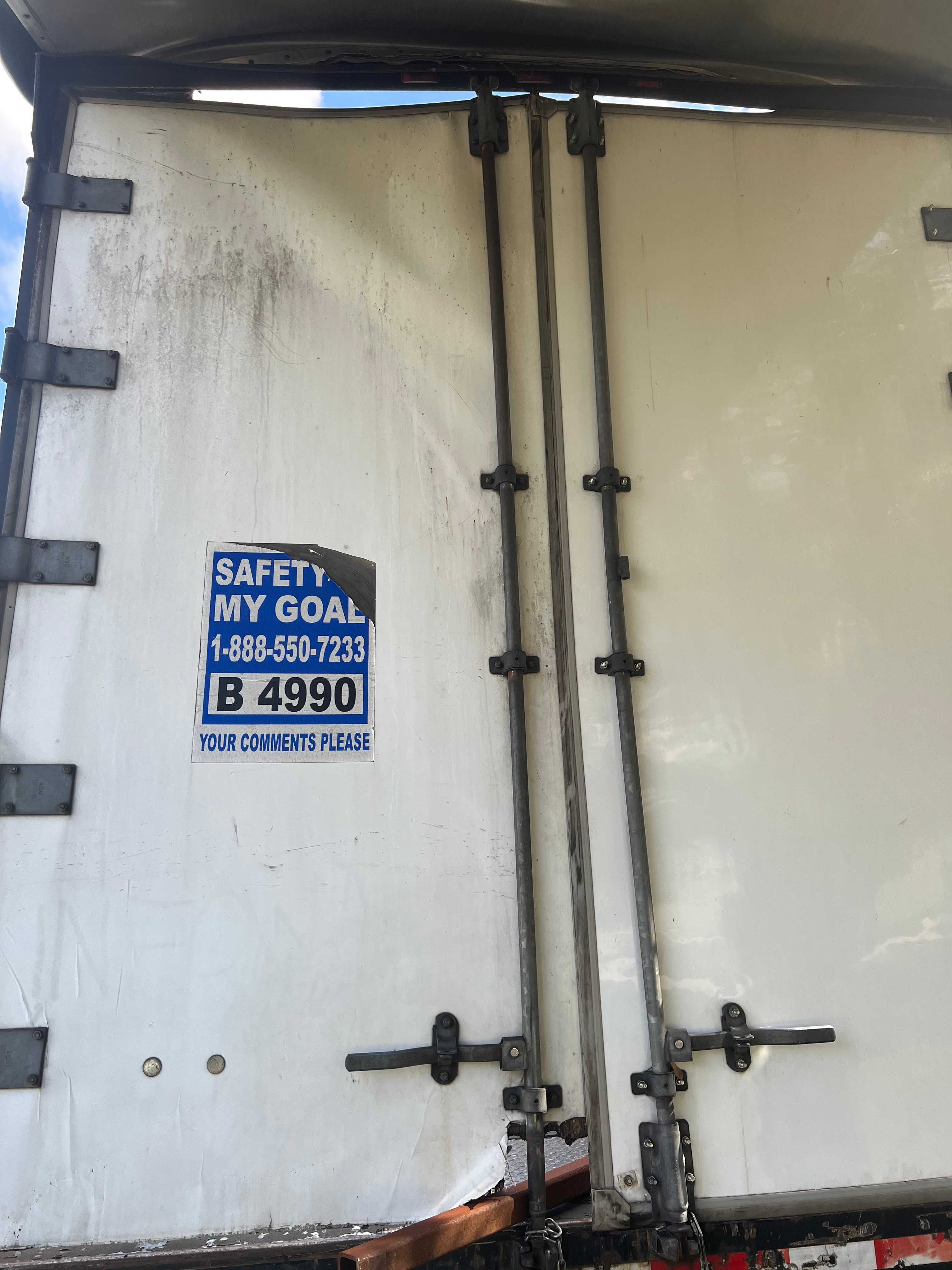 2006 Nuvan Curtainside Trailer 48' - TRAILERS