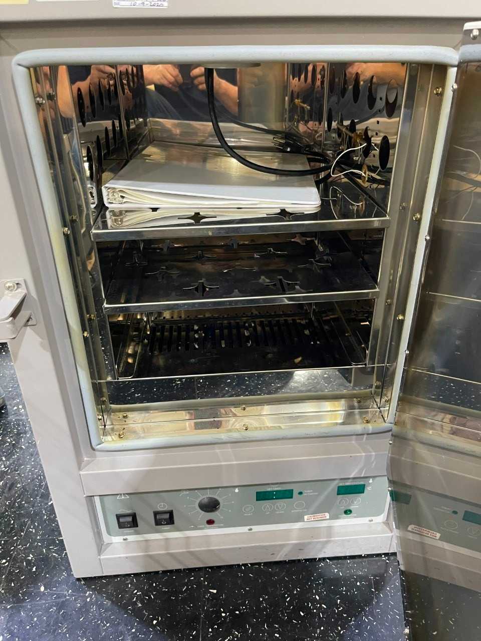 Sheldon 1330GM Lab Oven - LAB & SCIENTIFIC