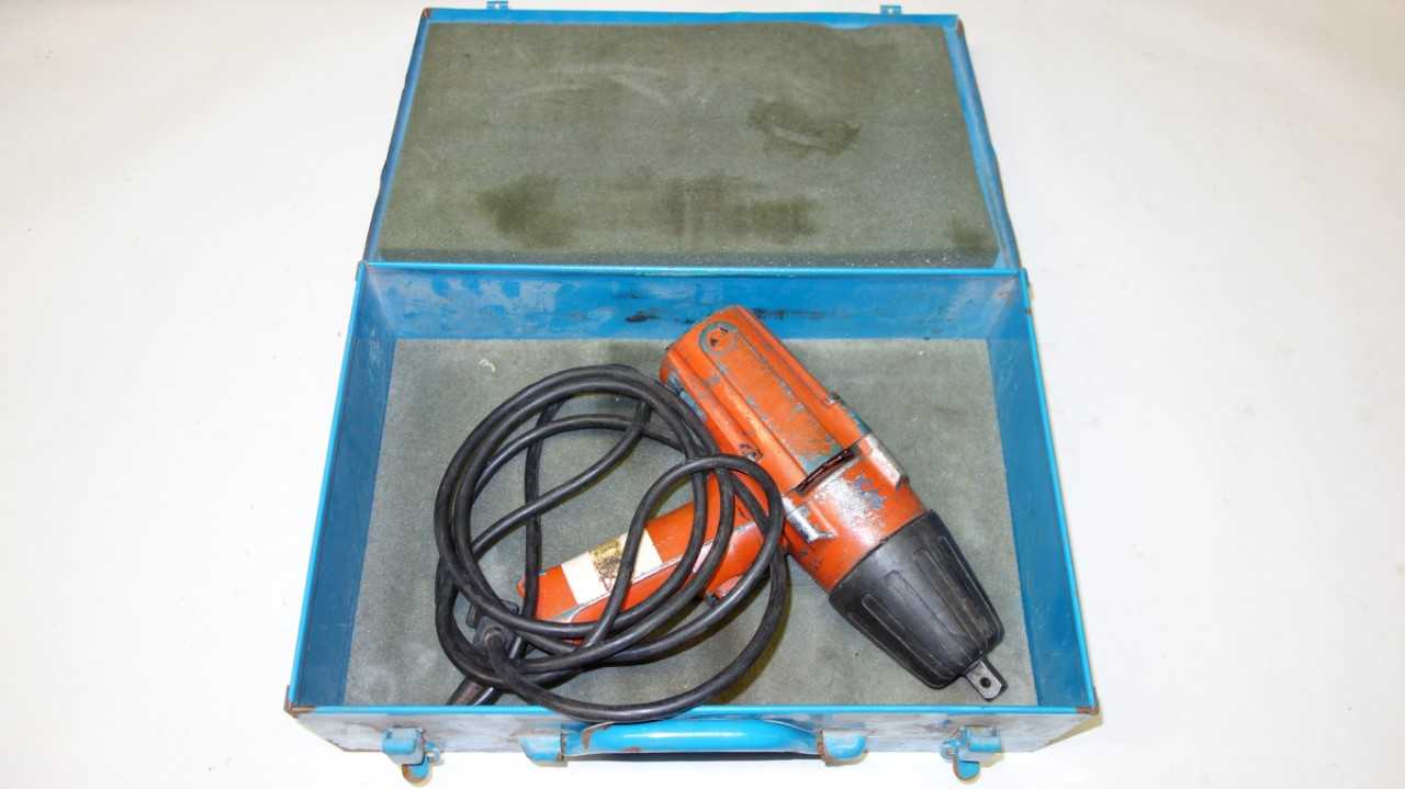 MAKITA 6905B 115V-AC CORDED IMPACT GUN - ELECTRIC POWER TOOLS