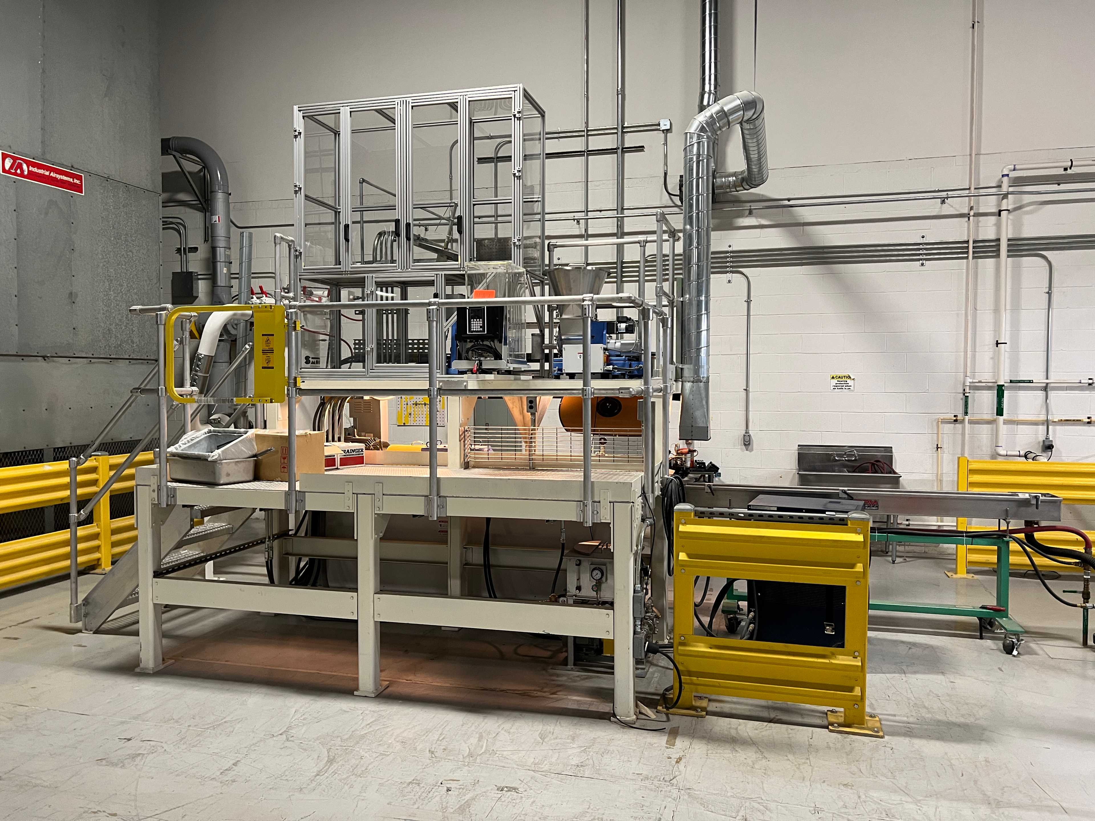 BULK LOT OF ENTIRE 2014 COMPOUNDING LINE (SUBJECT TO BID CONFIRMATION) - ELECTRIC POWER TOOLS