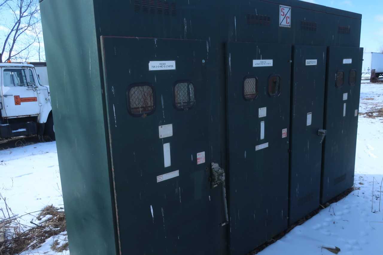 S&C ELECTRIC OUTDOOR SWITCHGEAR 13.8V, 3P, 1200A, 60CY, 95KV - SWITCHGEAR