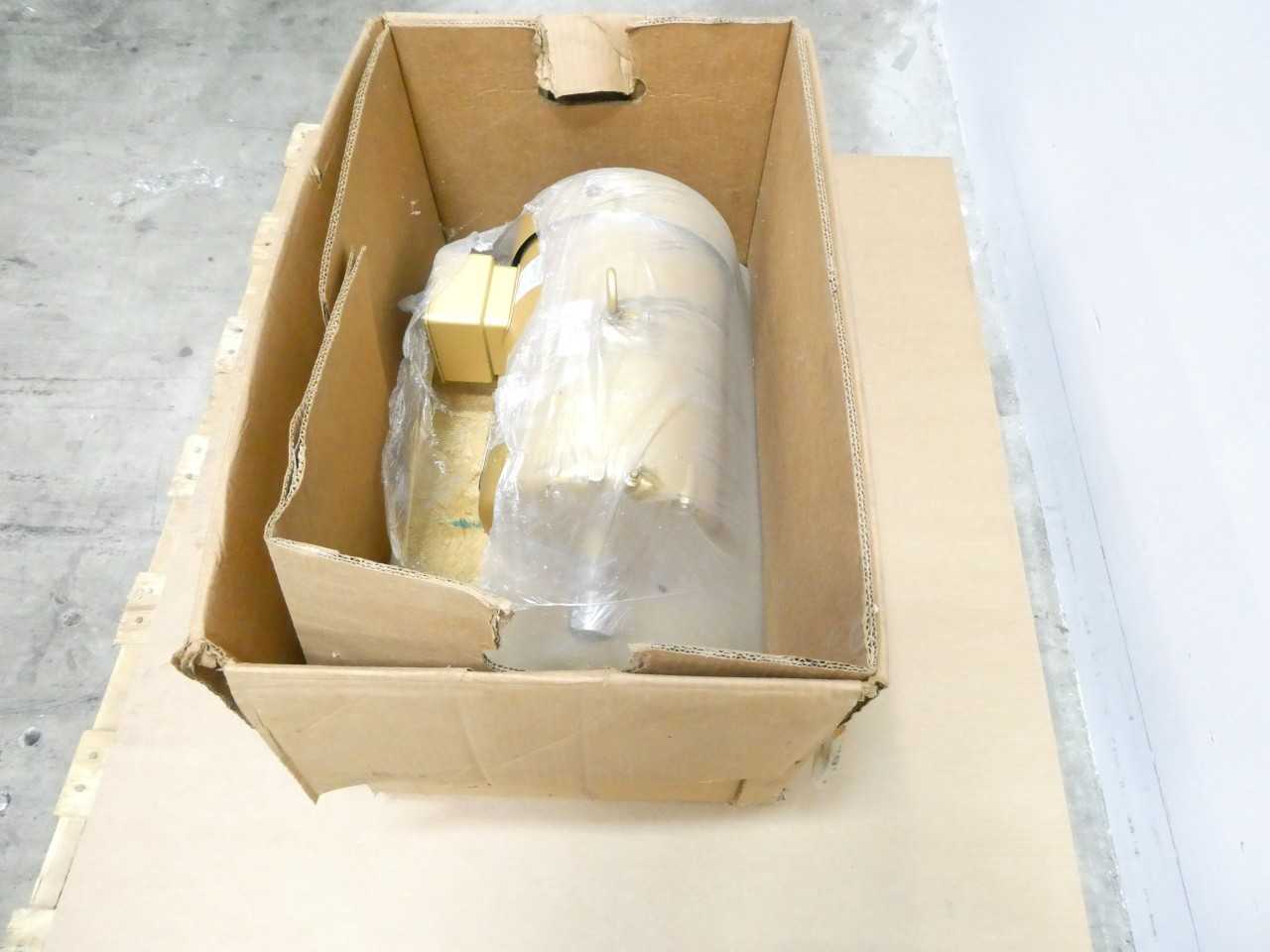 BALDOR EM3711T SUPER-E 215T 3PH 10HP 3500RPM 230/460V-AC AC MOTOR - ELECTRIC MOTORS