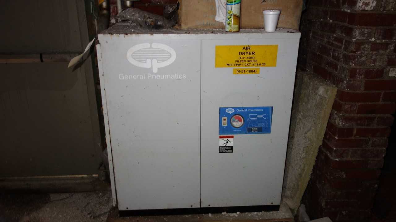 GENERAL PNEUMATICS TK126A REFRIGERATED COMPRESSED AIR DRYER - AIR DRYERS
