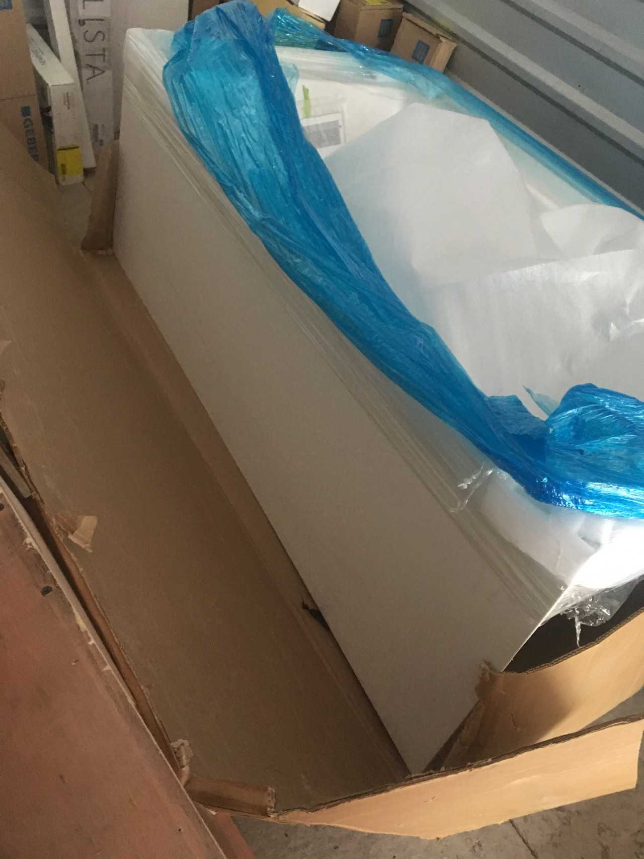 New Assorted Lot of Plumbing Fixtures, Sinks, Faucets, Drains, Tubs & Range-Hood (101 Items) - MISCELLANEOUS