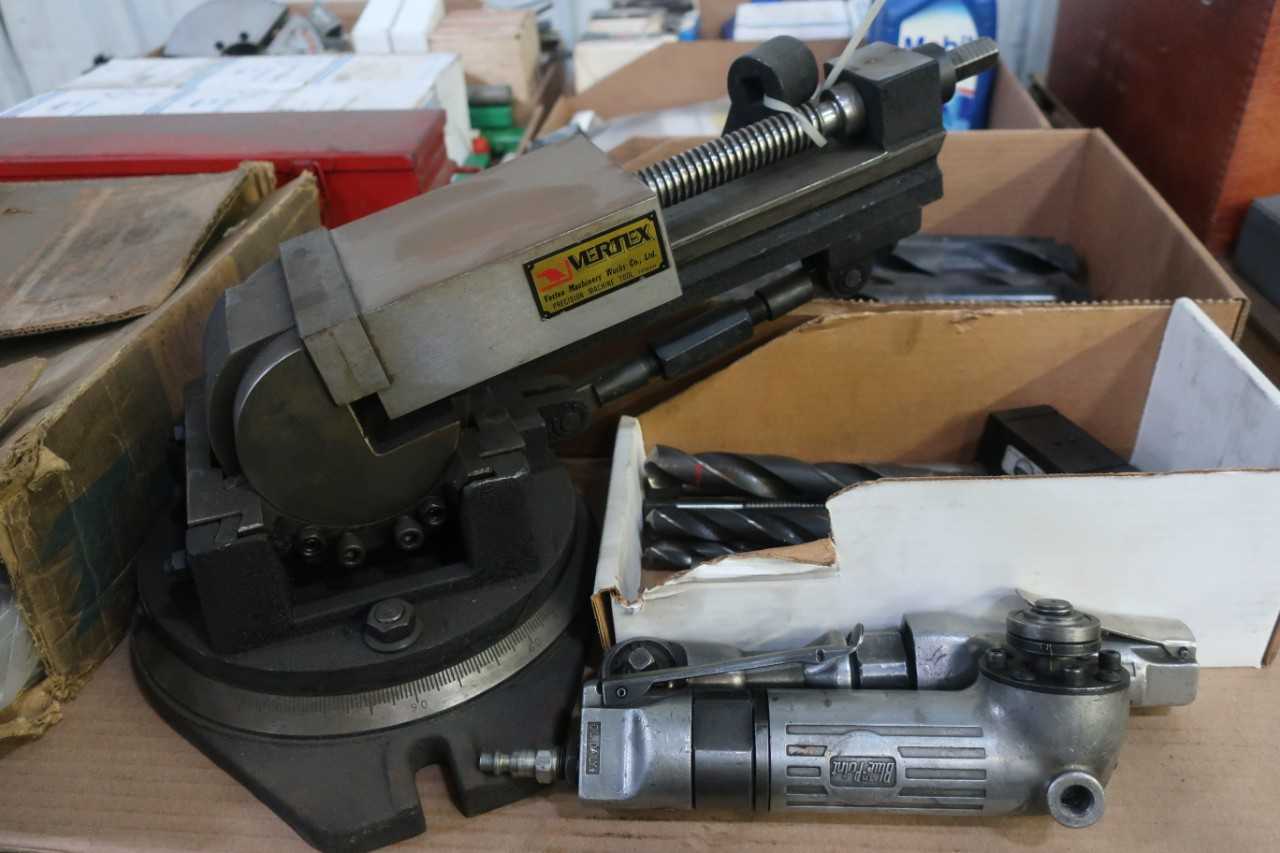 3 PALLETS OF ASSORTED TOOLS - HAND TOOLS