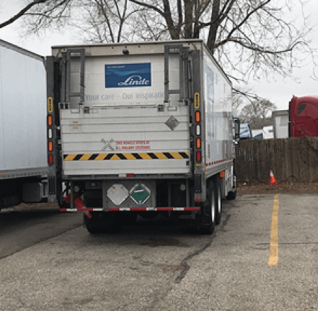 2016 Diat Frieghtliner Business Class M2 Truck - HYDRO EXCAVATOR TRUCKS