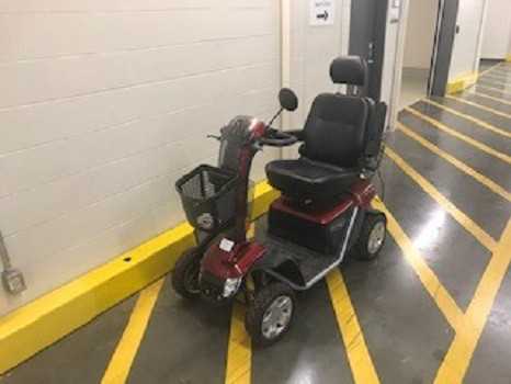 SCOOTER 4-WHEEL PRIDE PURSUIT XL - VANS