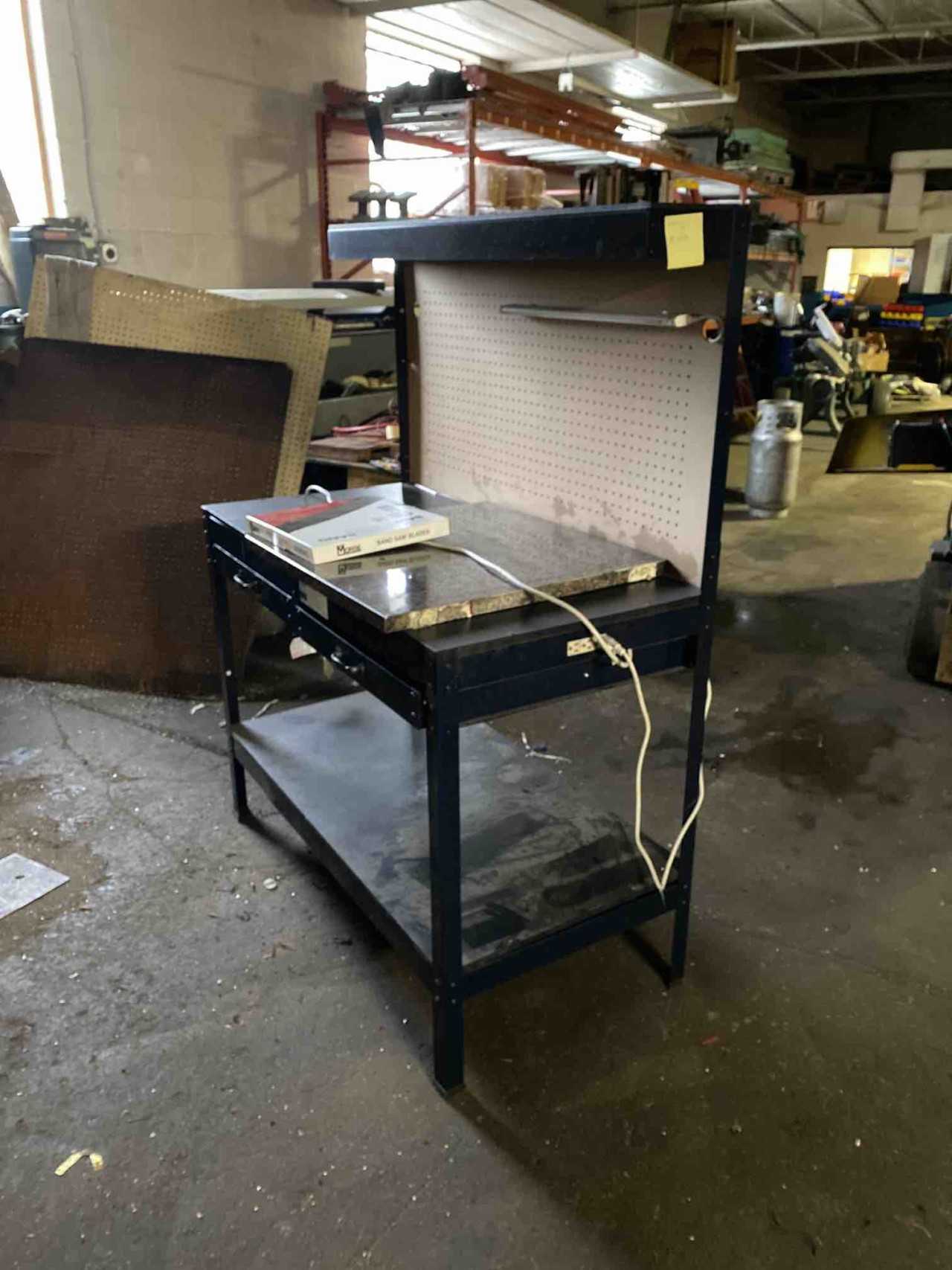 Shop desk - MATERIAL HANDLING