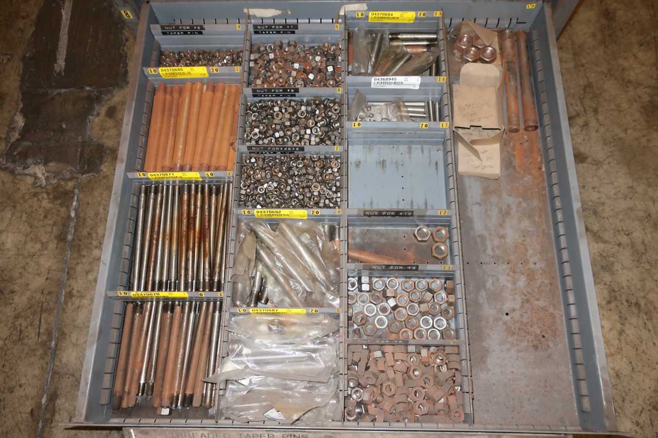 STANLEY VIDMAR 13 DRAWER TOOL BOX WITH CONTENTS SET SCREWS PINS - TOOL STORAGE