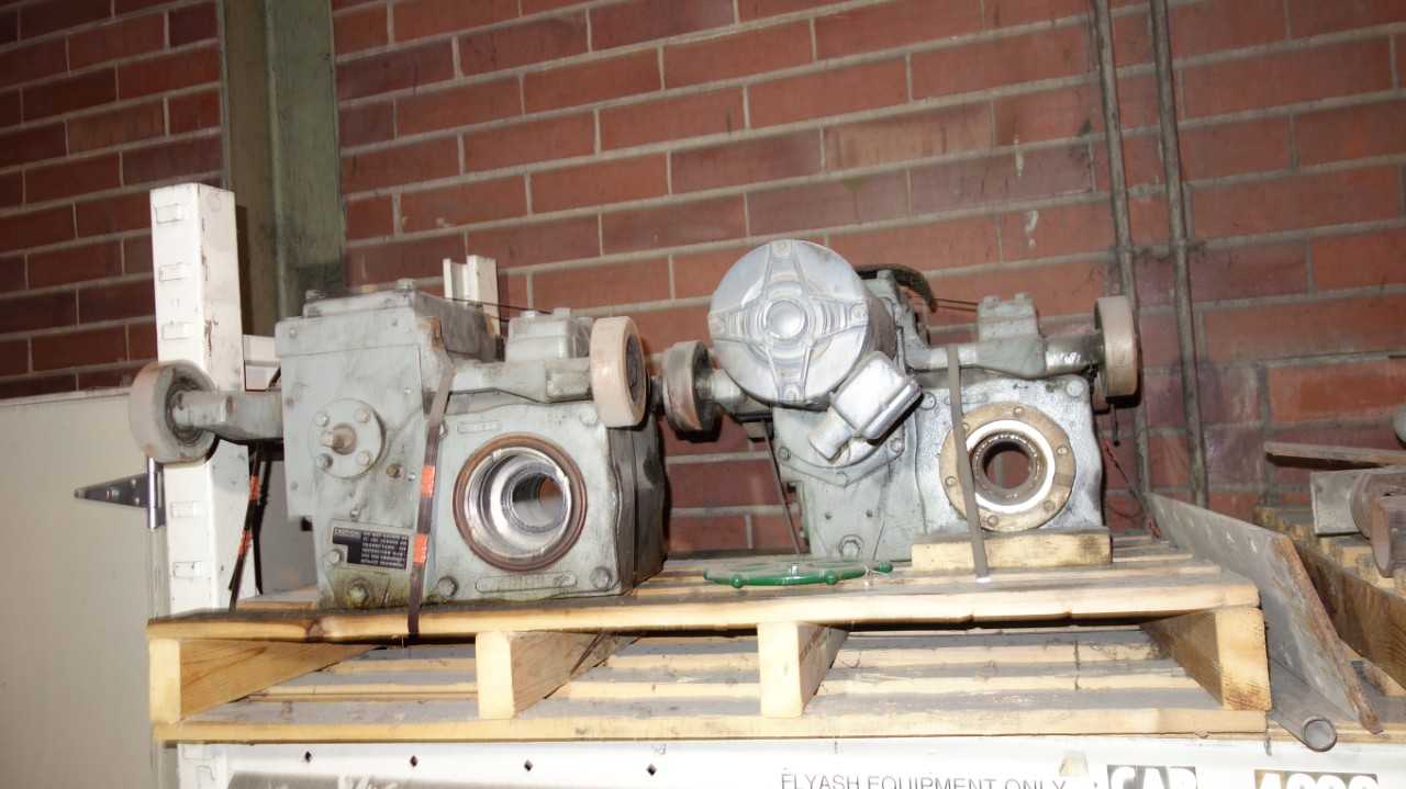 CONTENTS OF RACK, ASSORTED POWER TRANSMISSION - POWER TRANSMISSION