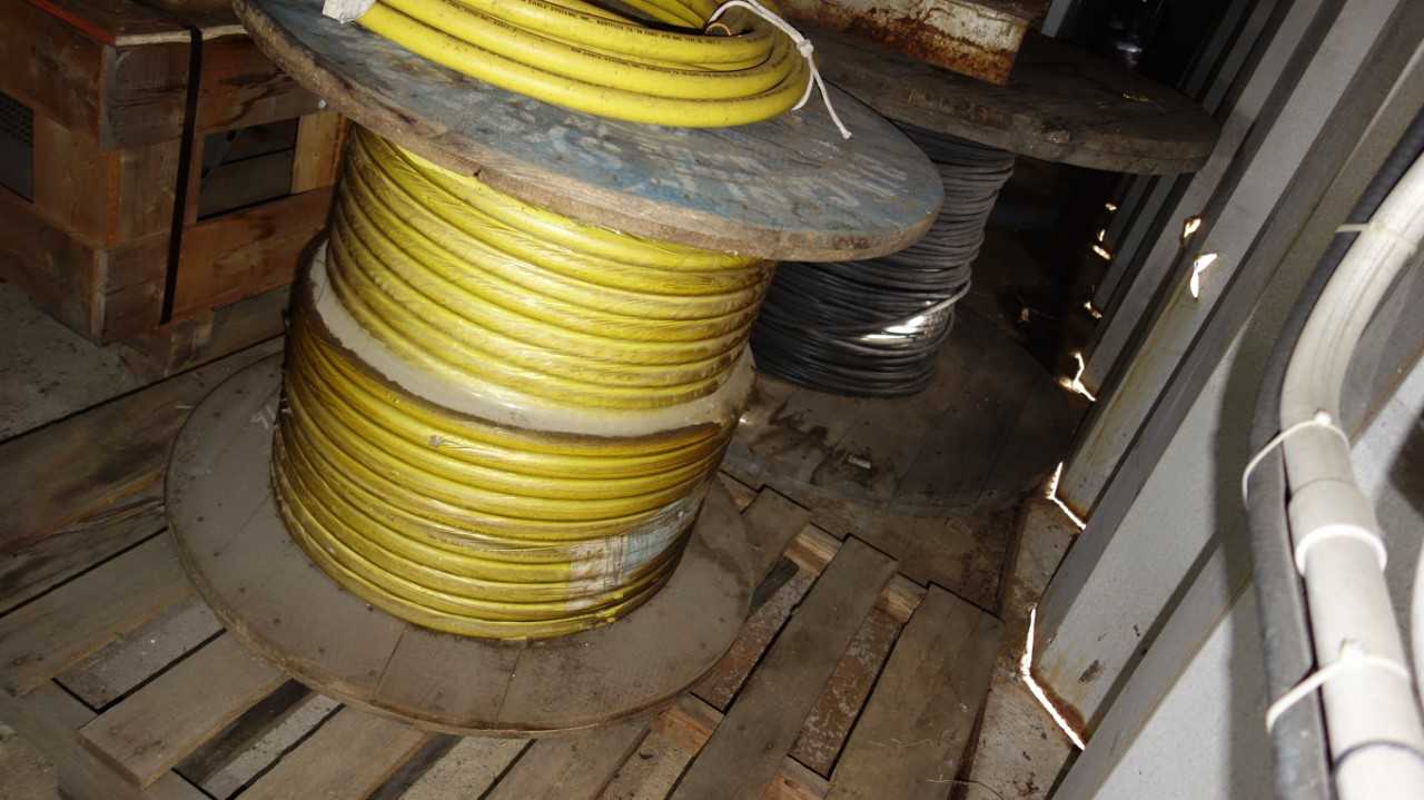 LOT OF 2 ASSORTED WIRE SPOOLS - ELECTRICAL COMPONENTS