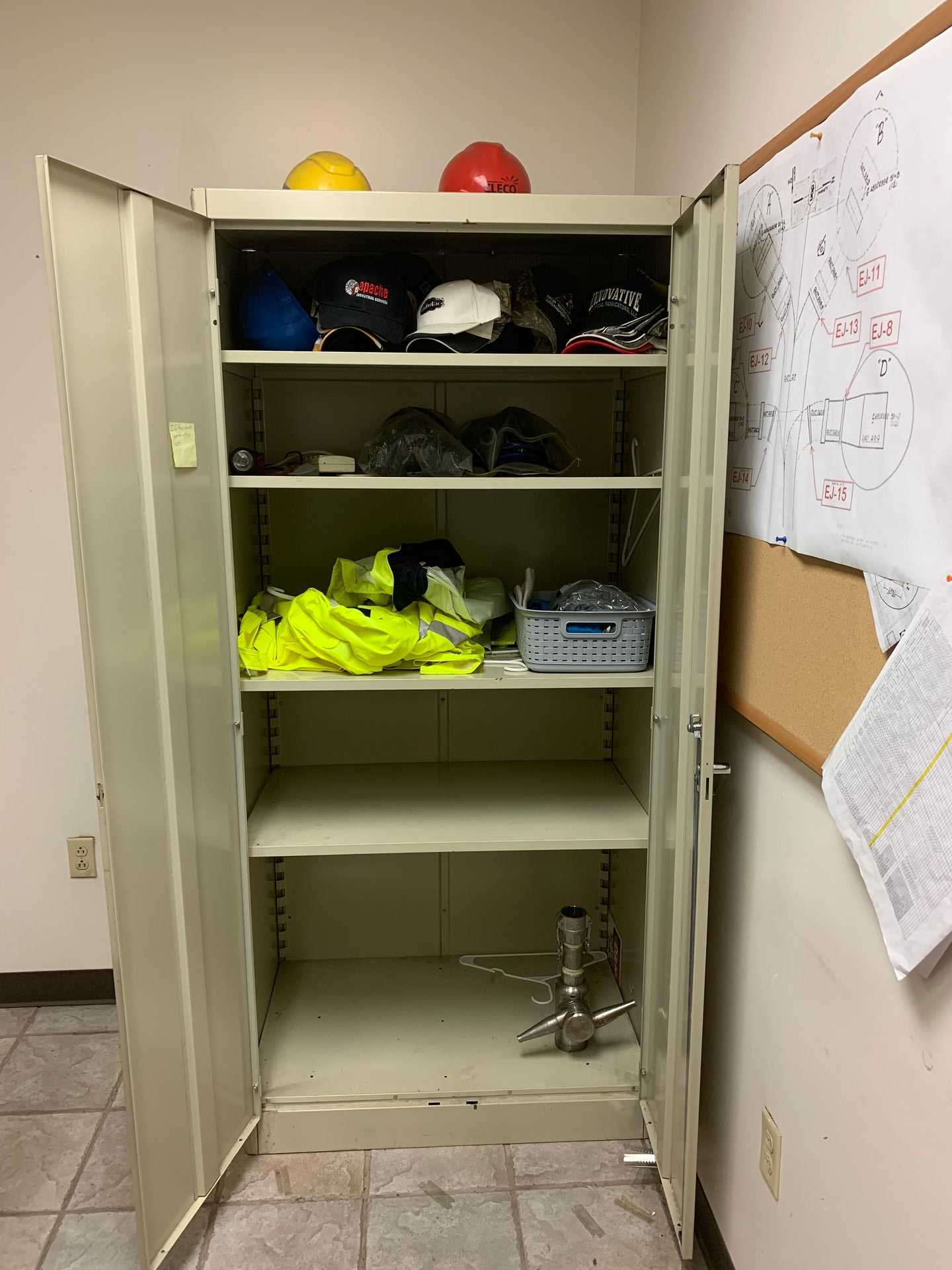 Metal Cabinets - TOOL STORAGE
