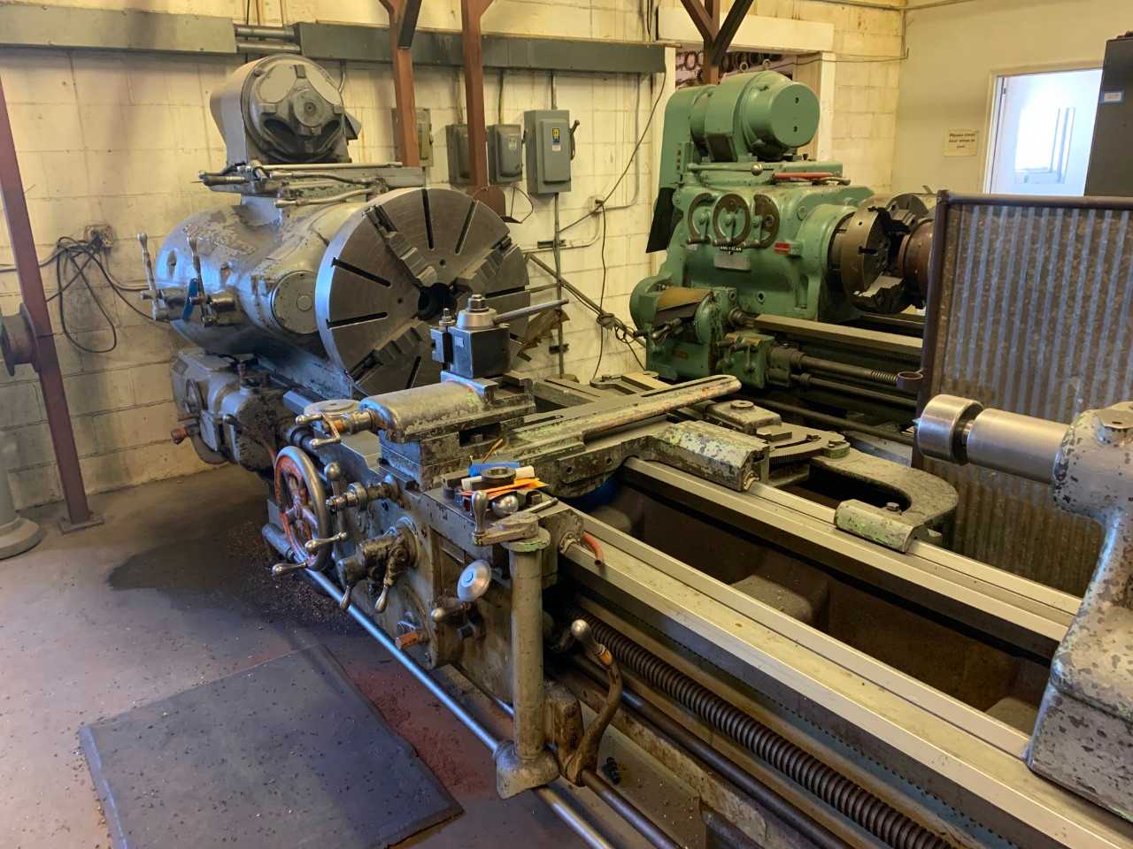 Boye & Emmes Heavy Duty  Engine Lathe 30" Swing 72" Centers - LATHES