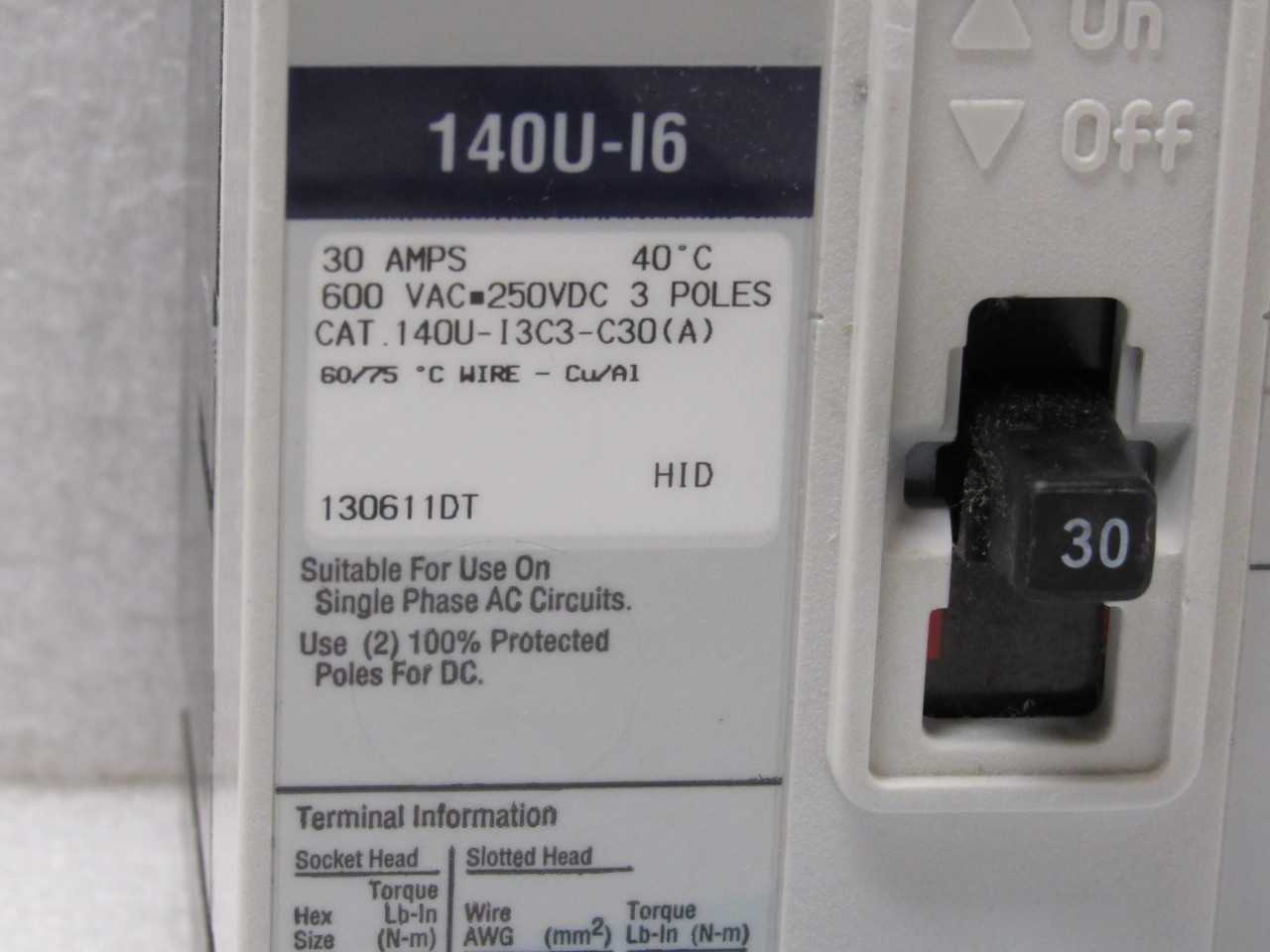 LOT OF ALLEN BRADLEY BREAKERS - MISCELLANEOUS