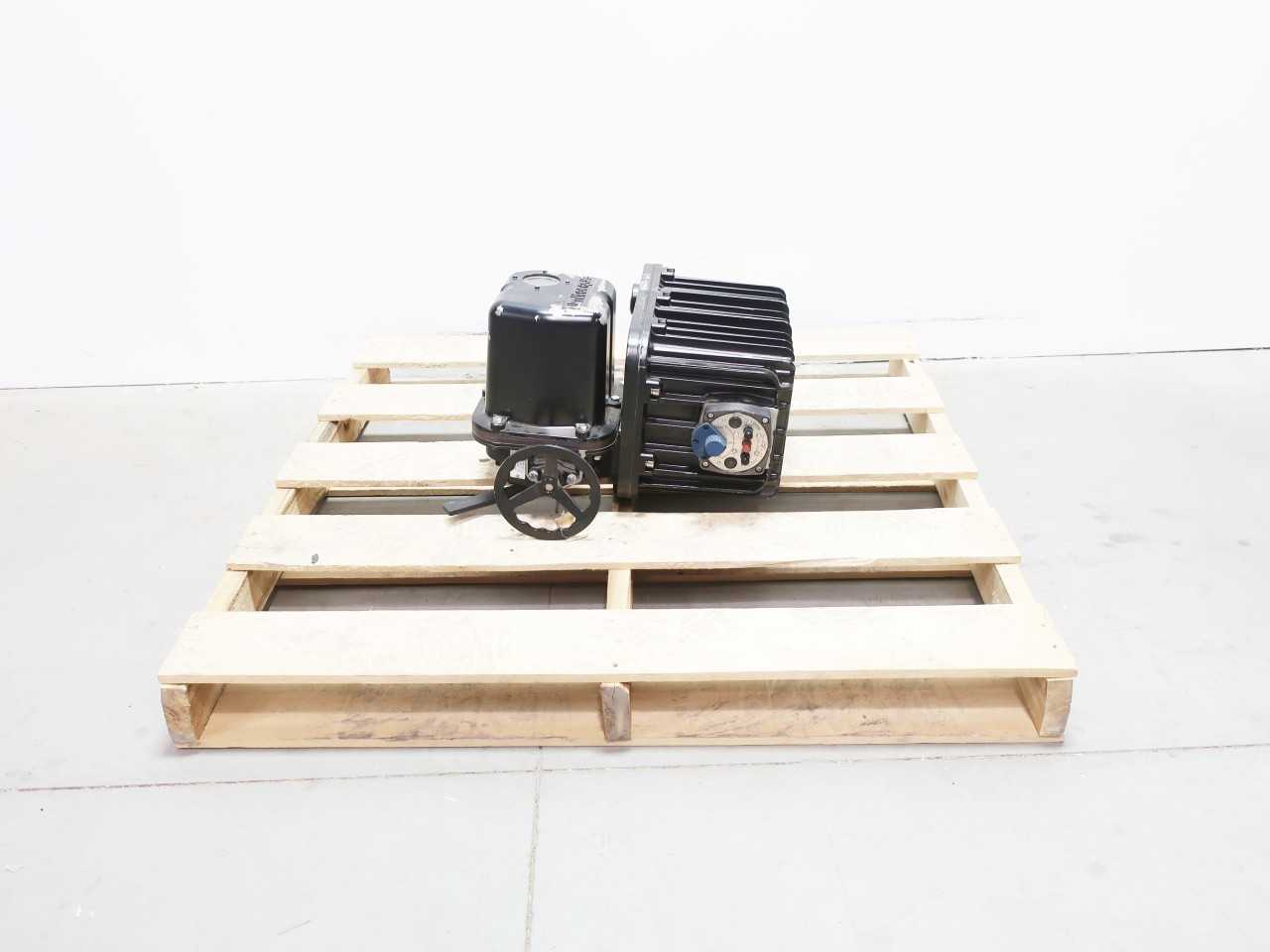 LIMITORQUE LY-1001 115V-AC ELECTRIC VALVE ACTUATOR - VALVES