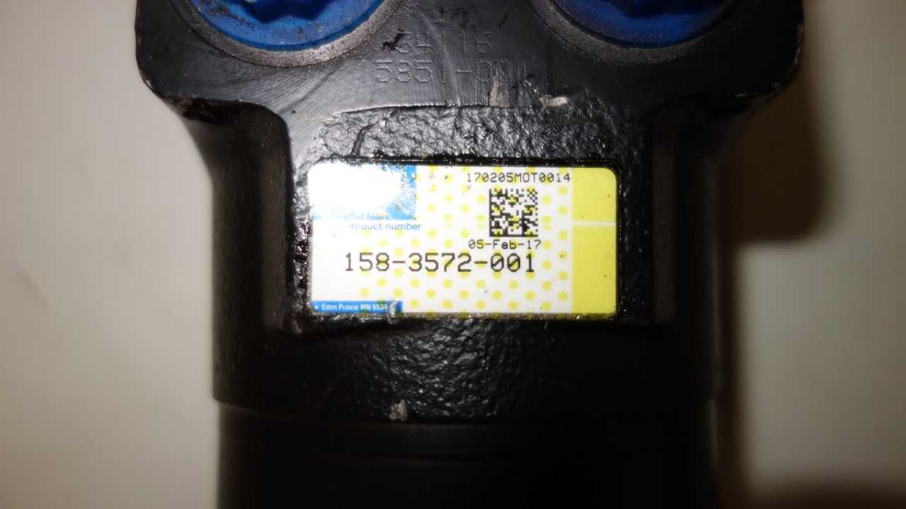 EATON 158-3572-001 CHAR-LYNN HYDRAULIC MOTOR - HYDRAULIC MOTOR