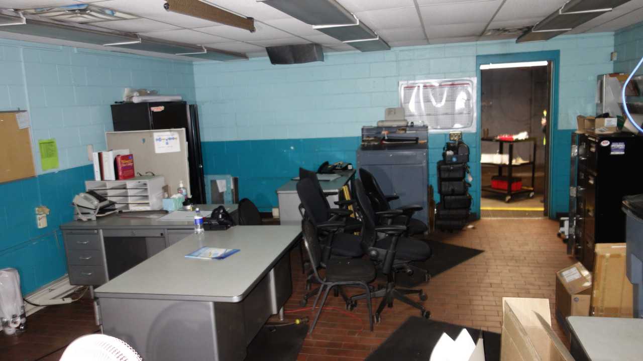 CONTENTS OF ROOM - SPARE PARTS, DESKS, CHAIRS, CABINETS (EXCLUDING LOTS 800, 800.01, 801, 801.01) - MISCELLANEOUS