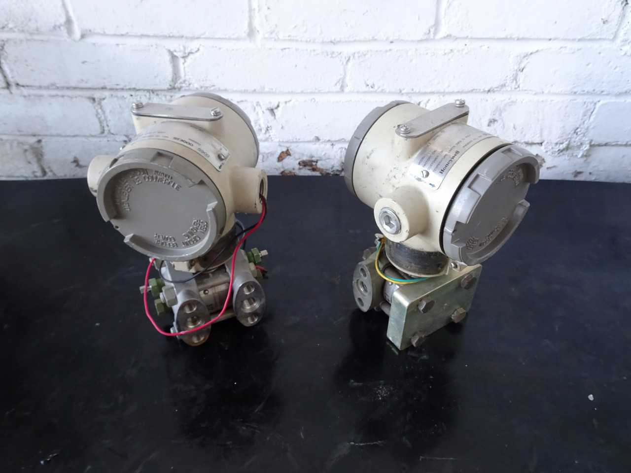 Honeywell STG6944 Control Pressure transmitters  ST3000 - INSTRUMENTATION