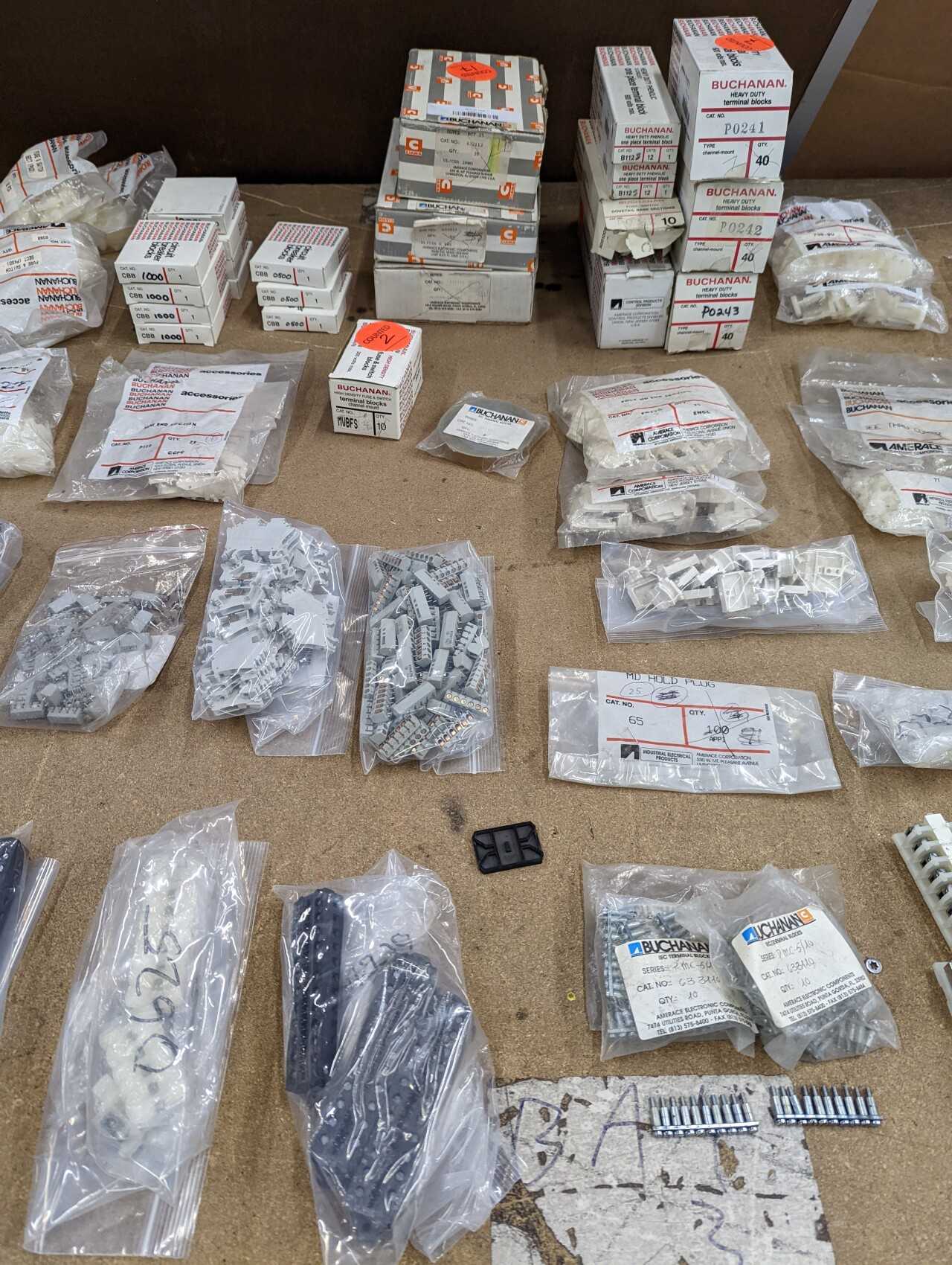 [Buchanan - 1452QTY] Terminal Blocks - ELECTRICAL COMPONENTS