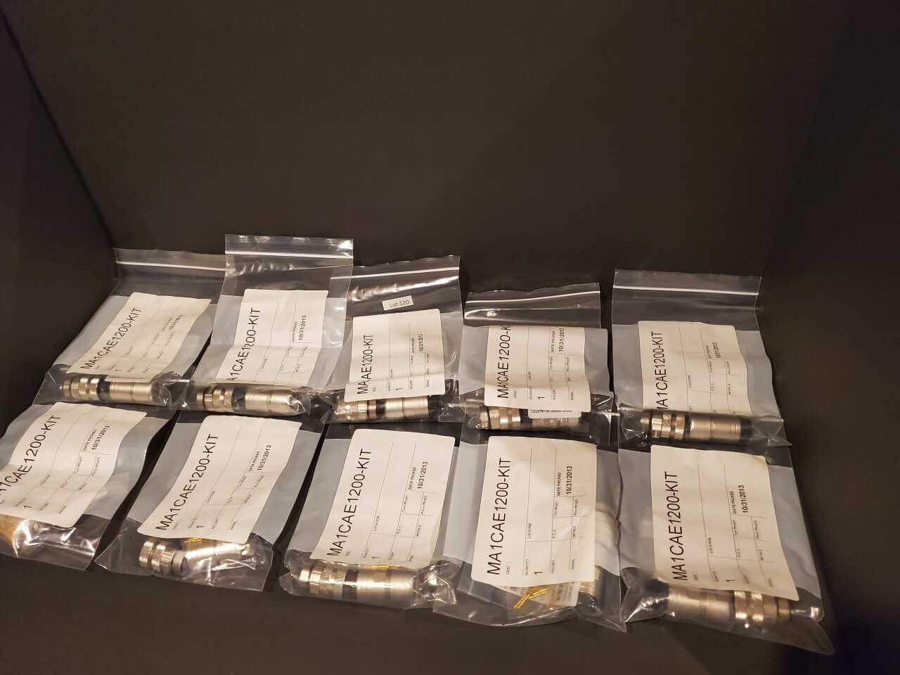 Lot of 10 Amphenol Circular Metric Connectors MA1CAE1200-KIT - ELECTRICAL COMPONENTS