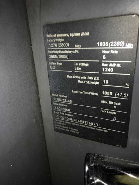 2009 Crown RD5700 reach trucks, Hanover (Baltimore), MD - REACH TRUCKS
