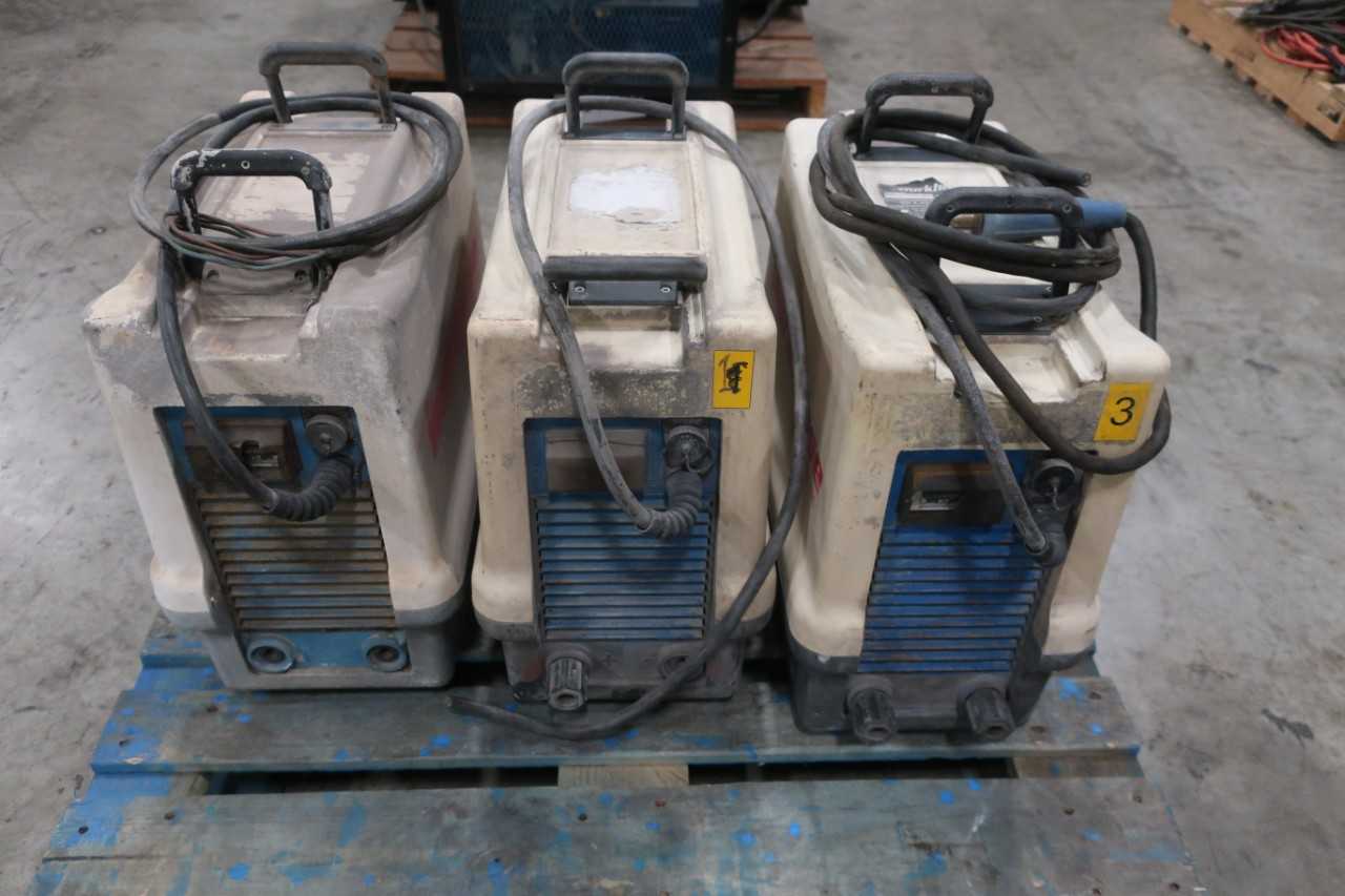 LOT OF 3 WORKHORSE 300S ARCON WELDING STICK WELDERS - WELDING EQUIPMENT