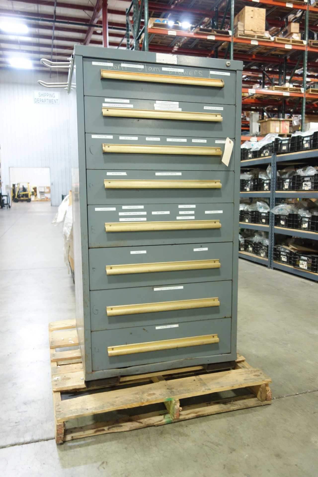 EQUIPTO 8 DRAWER TOOL CABINET - TOOL STORAGE