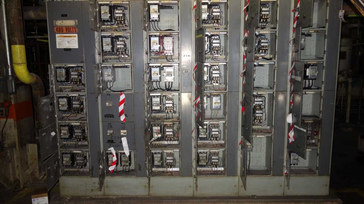 X6 VERTICAL SECTIONS OF WESTINGHOUSE MCC BUCKETS - MOTOR CONTROL CENTERS