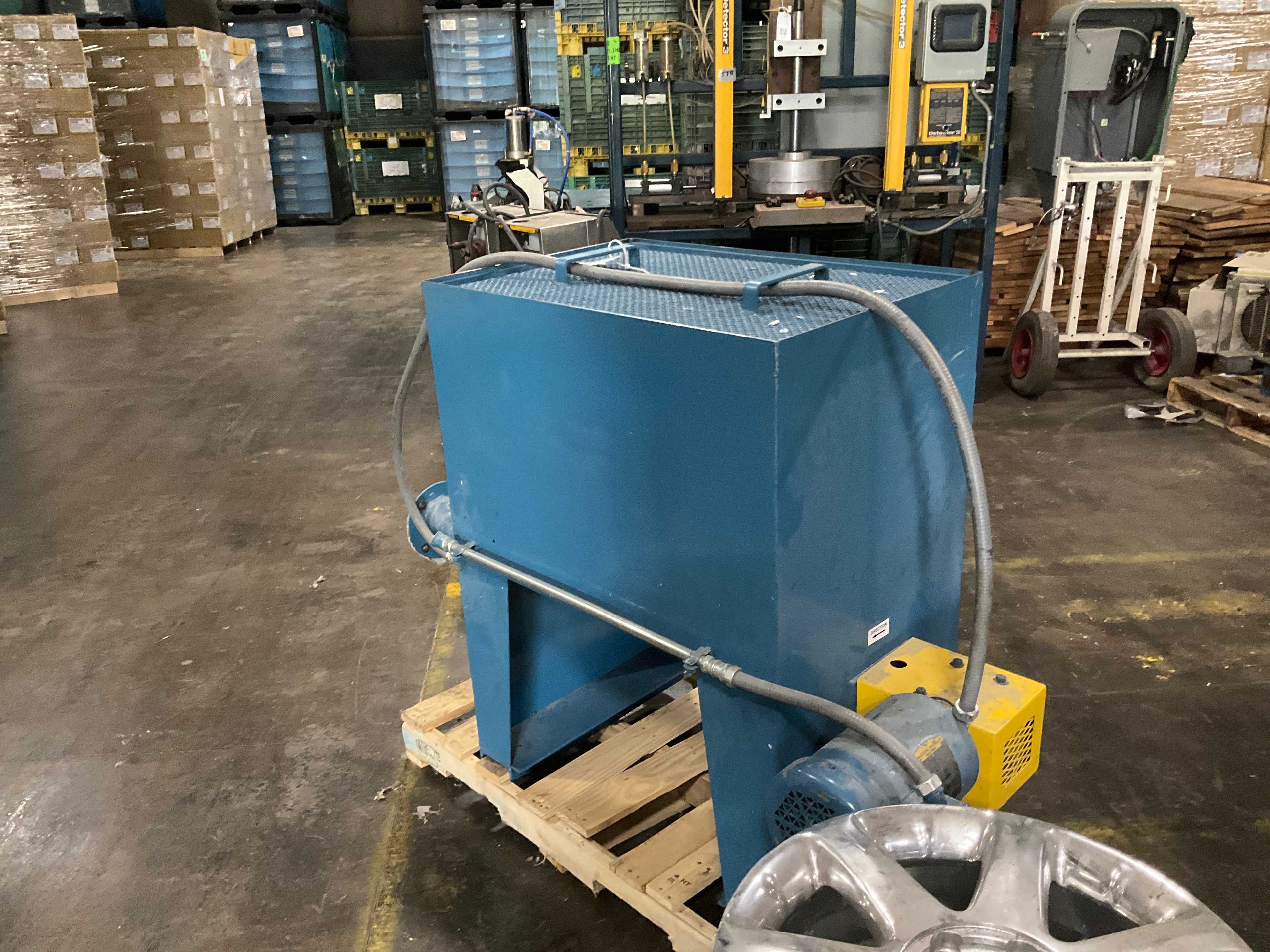 INDUSTRIAL MATERIAL GRINDER - PLANT & FACILITY EQUIPMENT