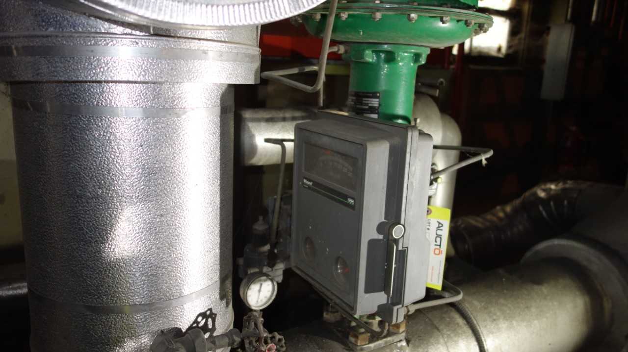 FISHER 667 CE 2-1/2 IN STEEL CONTROL VALVE - CONTROL VALVE