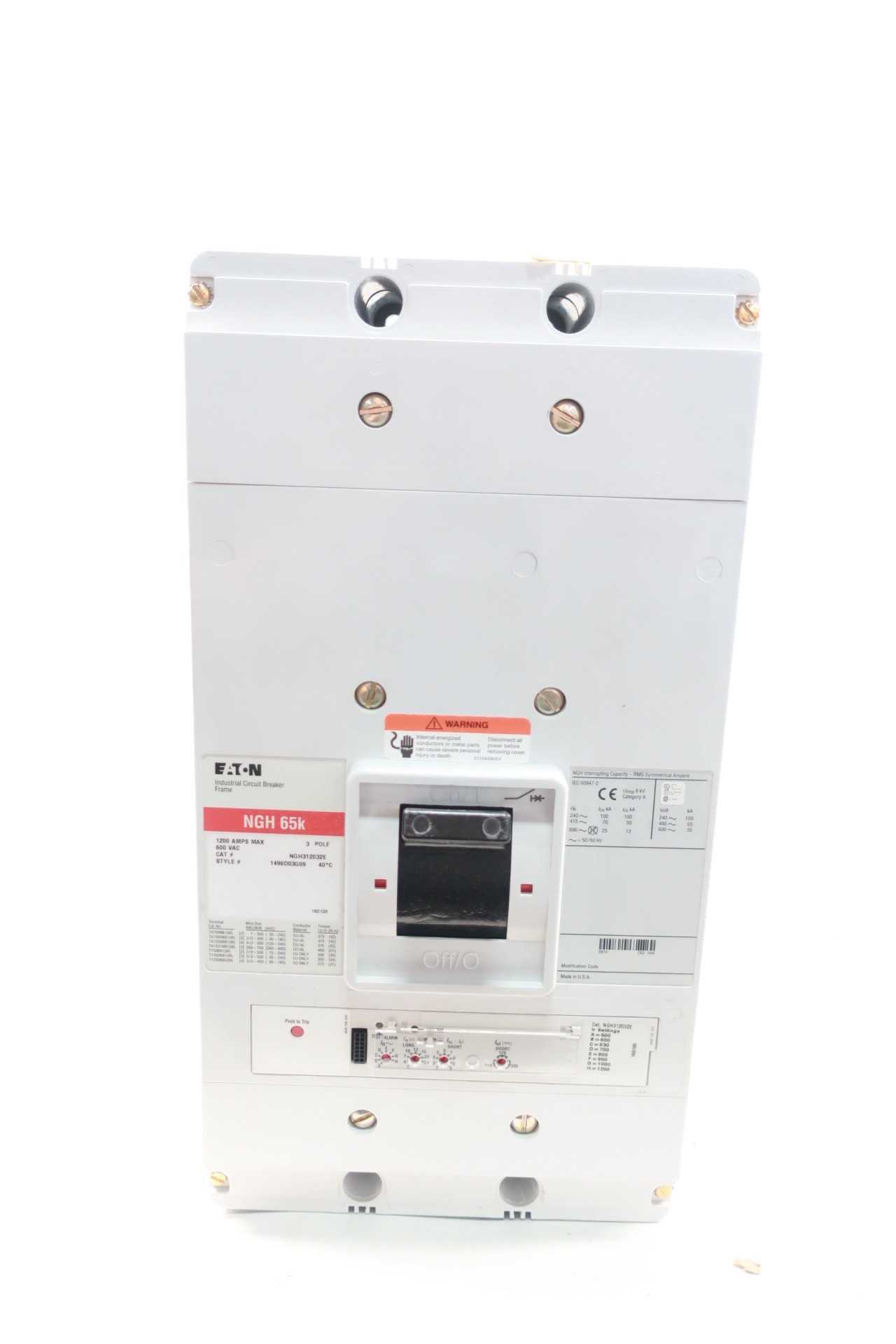 EATON NGH312032E MOLDED CASE CIRCUIT BREAKER 3P 1200A 600V-AC - CIRCUIT BREAKERS