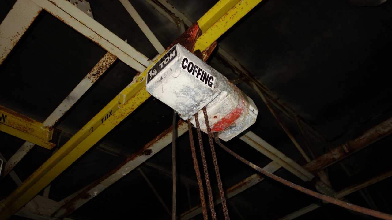 COFFING 1/4 TON ELECTRIC HOIST - LIFTING EQUIPMENT