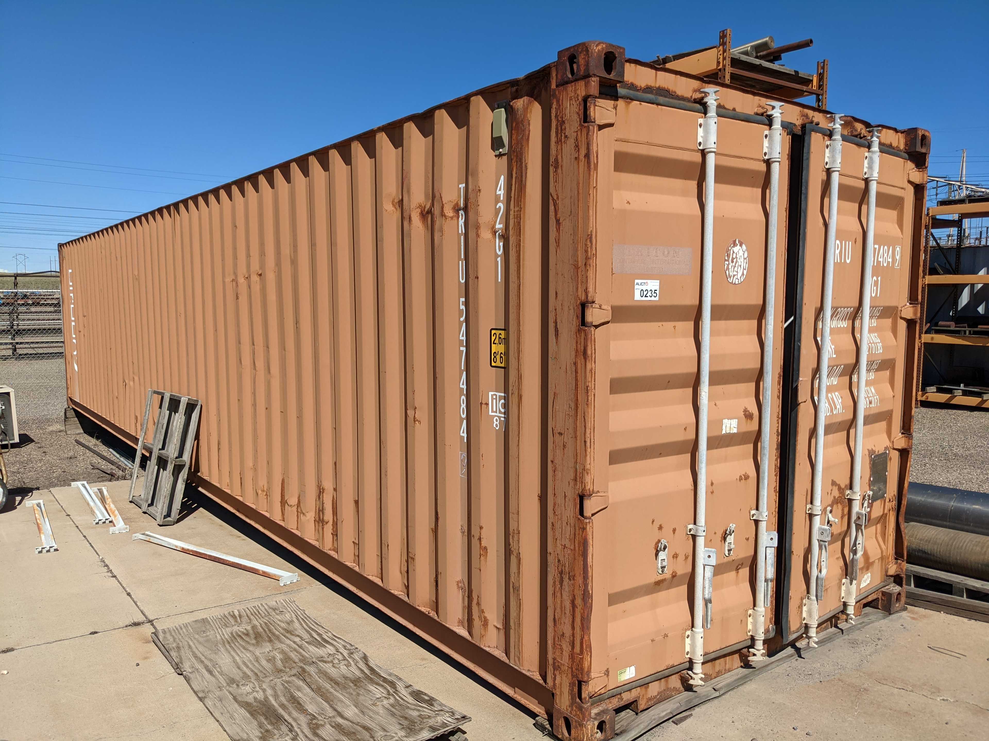 SHIPPING CONTAINER WITH MISCELLANOUS CONTENTS - INDUSTRIAL PARTS SHIPPING CONTAINER WITH MISCELLANOUS CONTENTS - INDUSTRIAL PARTS